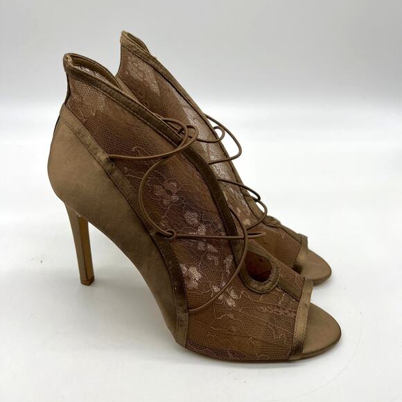 G.I.L.I. Peep Toe Heel Size 9 M Elastic Front Booties Kaarina Nude - Picture 1 of 12